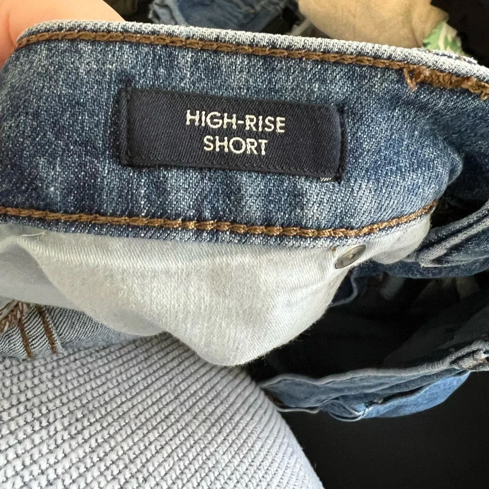 J. Crew High Rise Medium Wash Denim Short Size 30